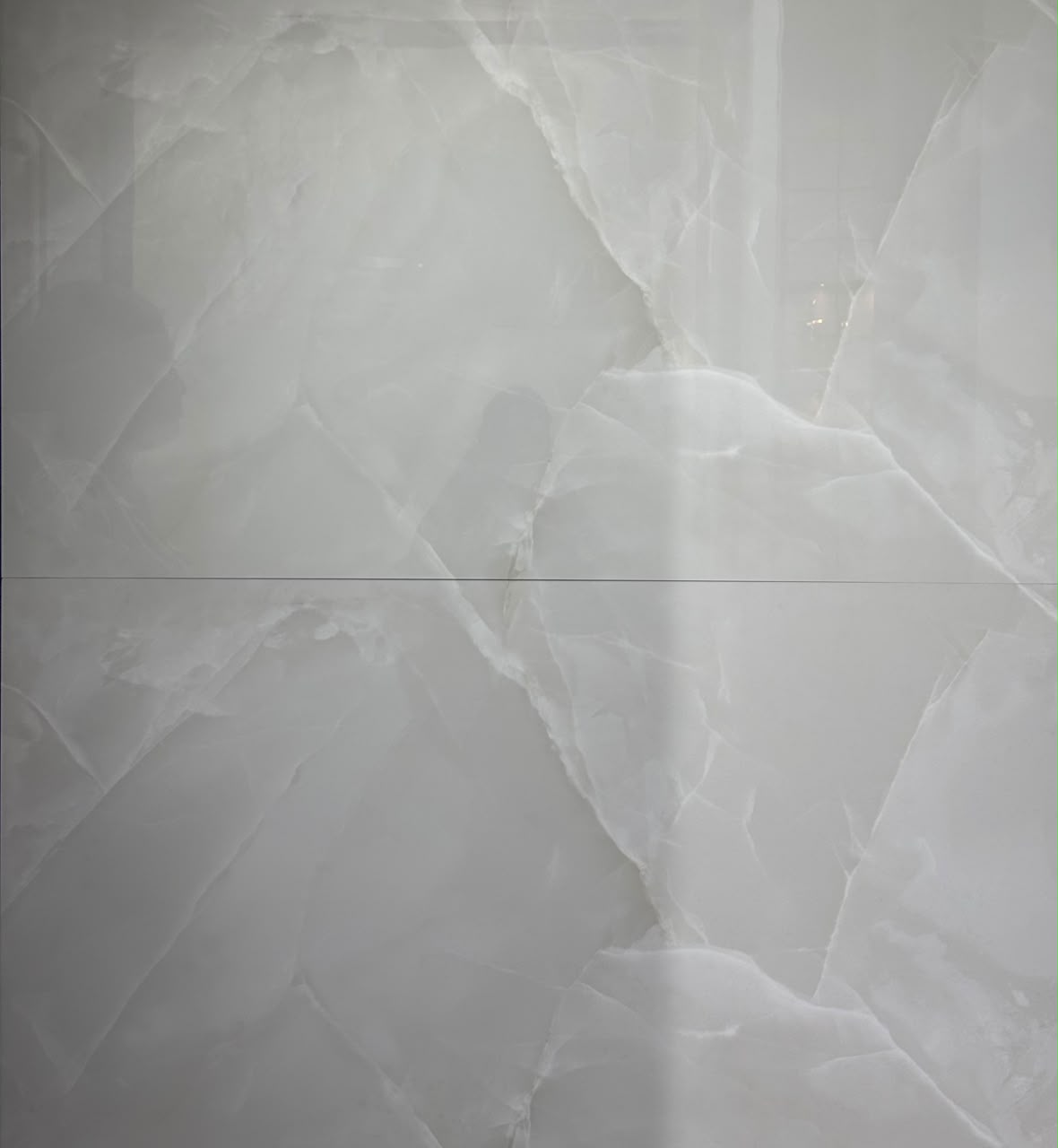 MELBOURNE ONYX DOVE CARVING